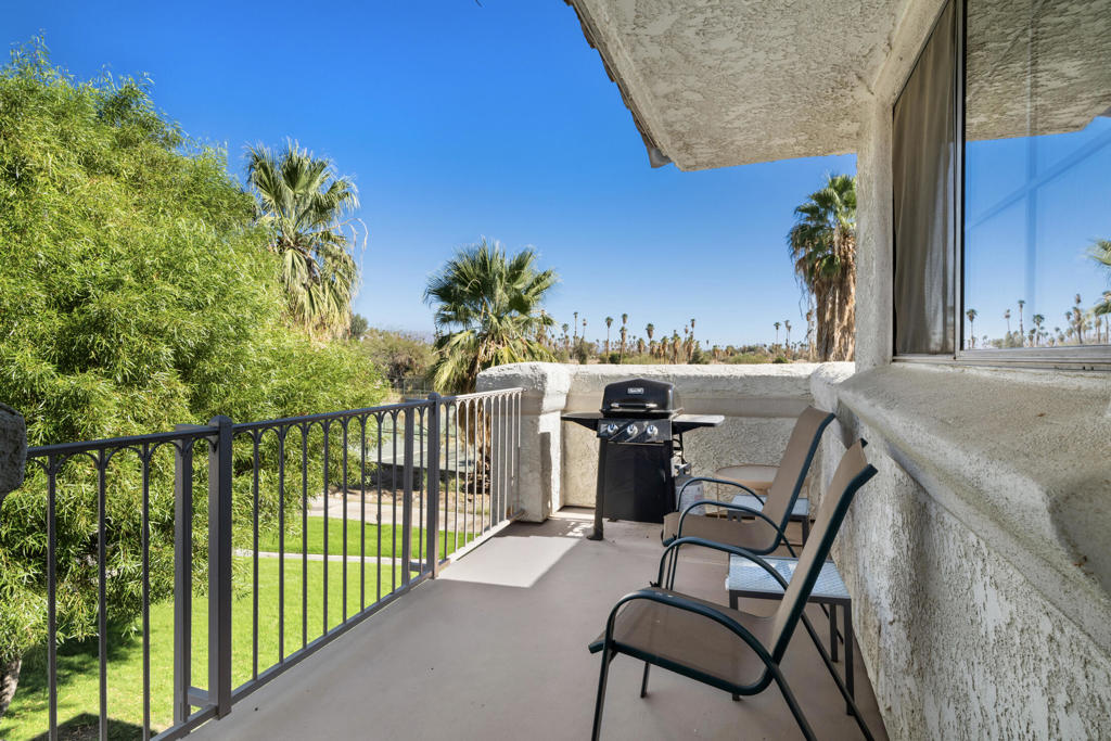 Mesquite Country Clu - Residential