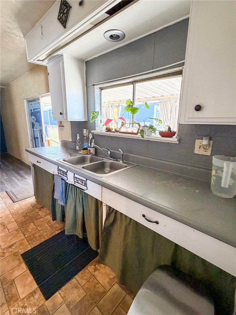 1000 Windy Pass 104