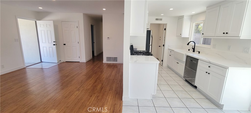 17171 Rotterdam Lane