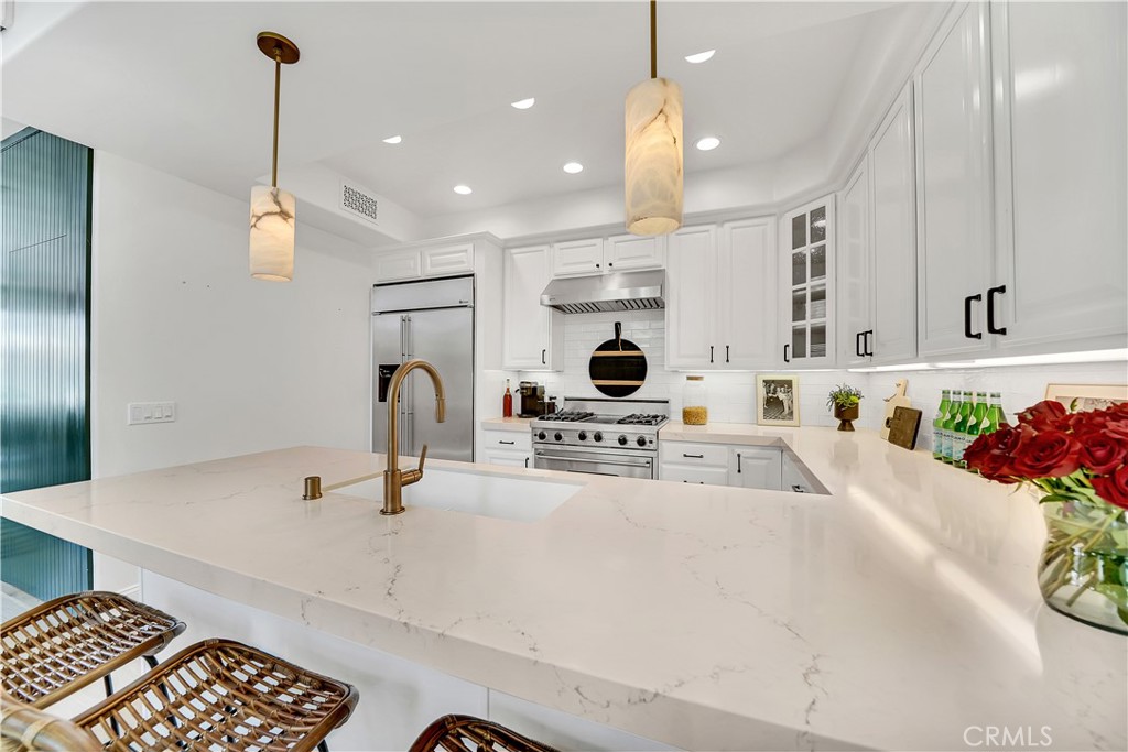 Corona del Mar South of PCH (CDMS) - Residential Lease