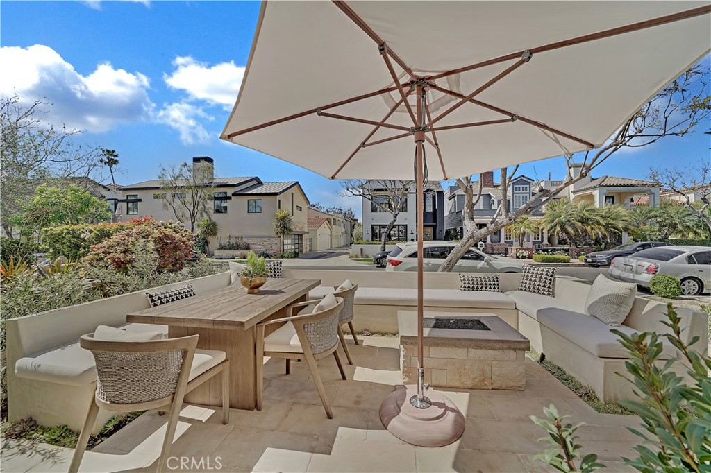 Corona del Mar South of PCH (CDMS) - Residential Lease