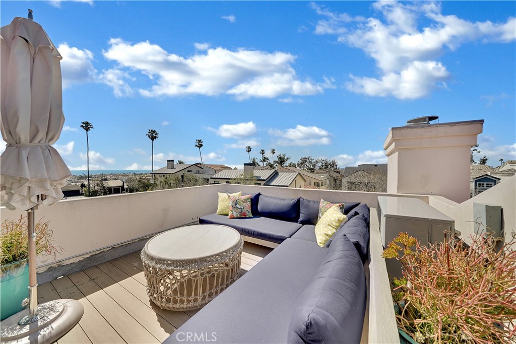 Corona del Mar South of PCH (CDMS) - Residential Lease