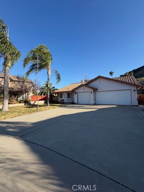 33450 Walham Lake Elsinore CA 92530