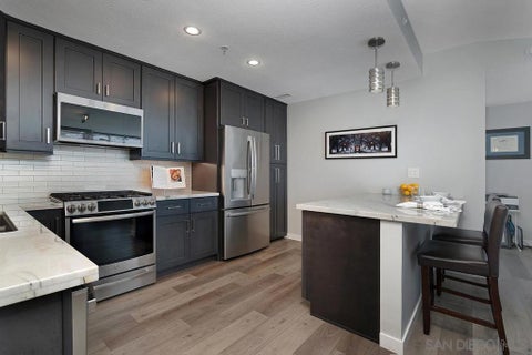 Photo of 850 Beech Street ST #713, San Diego, CA 92101 (MLS # 260019018SD)