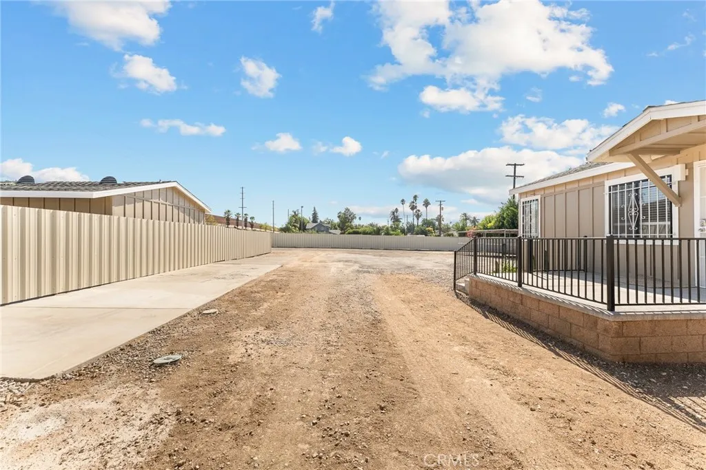 Riverside, California 92501, United States, 1 Bedroom Bedrooms, ,1 BathroomBathrooms,Residential,Active,221130