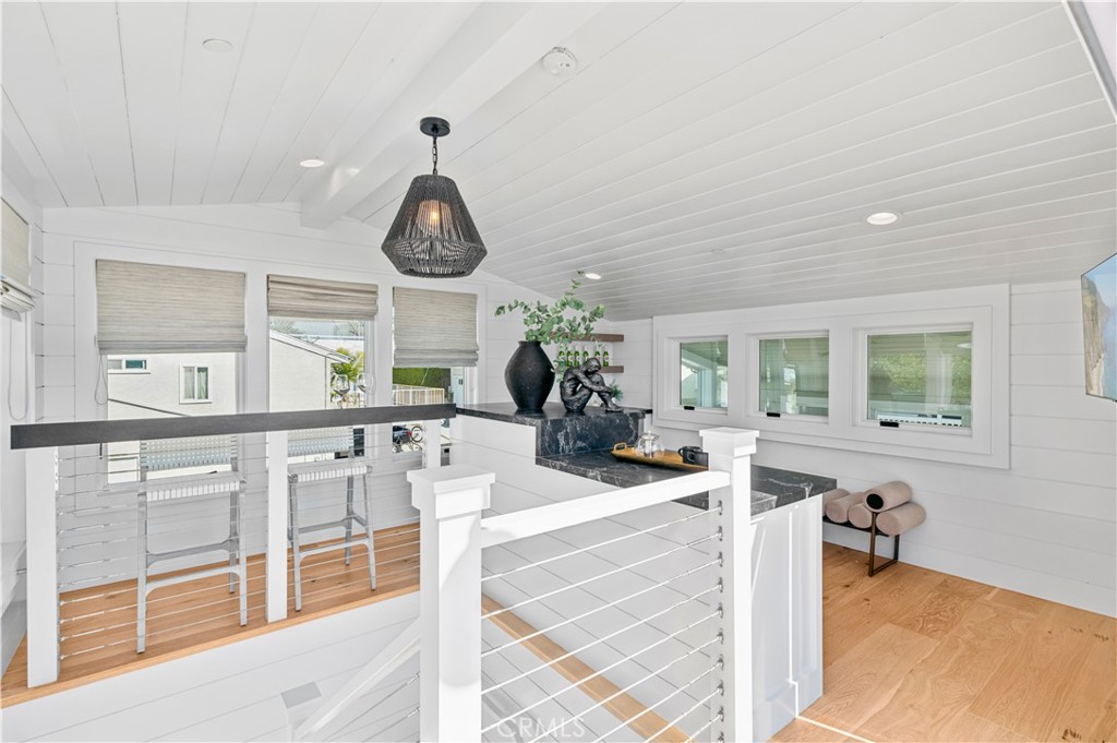 Corona del Mar North of PCH (CNHW) - Residential