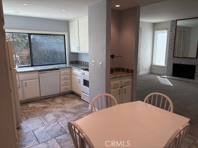 2124 Woodbriar Court