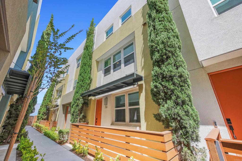 758 Seaside Street