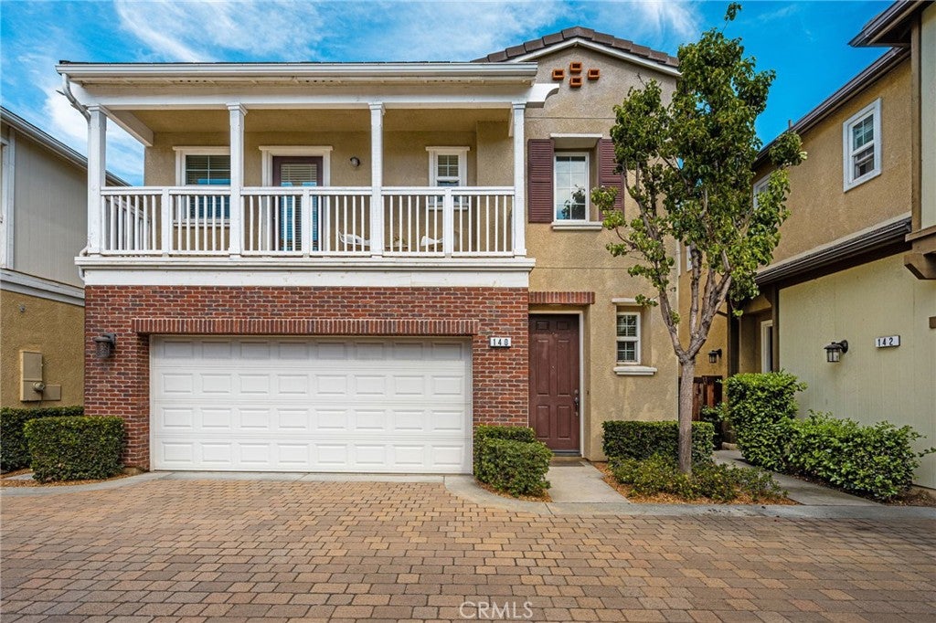 140 W Cork Tree