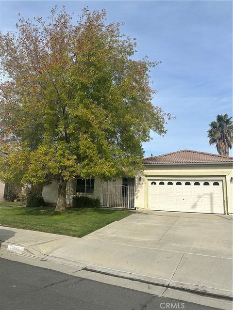 Photo of 39832 De Vendome Court, Murrieta, CA 92563 (MLS # SW25279250)