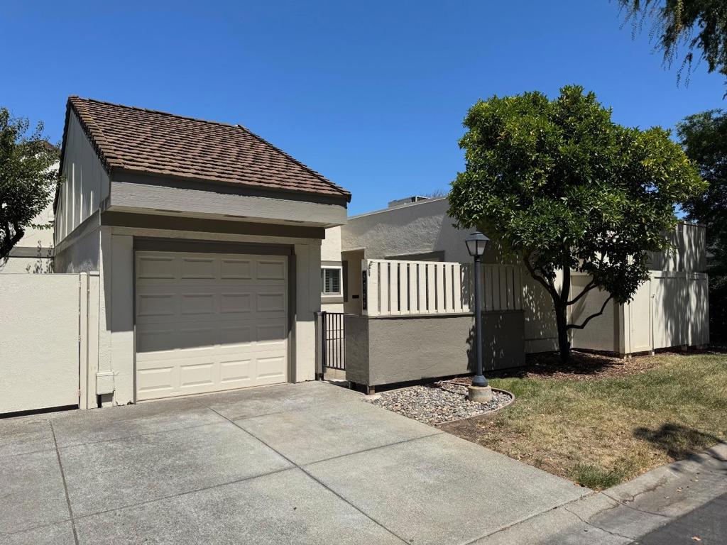This single level home is located in Village Montgomery at The Villages Golf & Country Club, a gated 55+ community where a resort lifestyle awaits. This blank canvas has new paint and LVP flooring throughout, ready for a new owner's decorators touches to complete. This home includes a cathedral ceiling living room with two skylights to let in lots of natural light. Plantation shutters throughout, two large sitting patios, wonderful for entertaining. Inside washer & dryer, attached one car garage and golf cart included. Enjoy many amenities including a championship golf course, sparking pools, tennis and pickleball courts, bocce ball, clubhouse, bistro, fine dining, scenic hiking trails, and many social clubs.