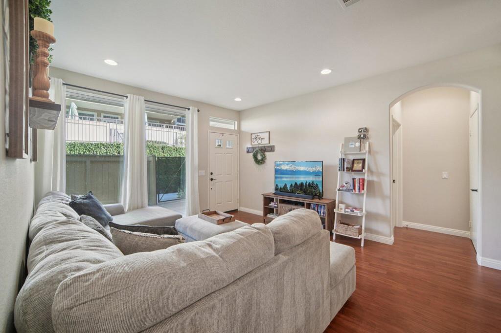 19613 Orviento Drive