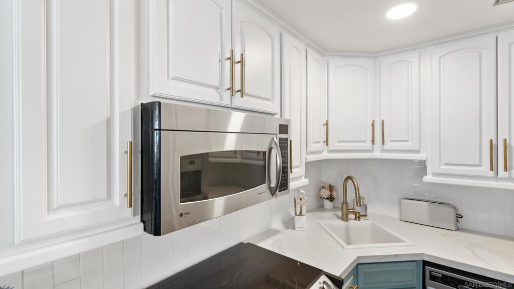 La Jolla - Residential Lease
