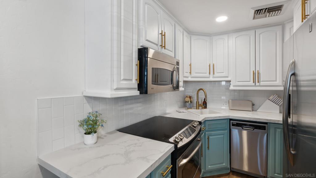 La Jolla - Residential Lease