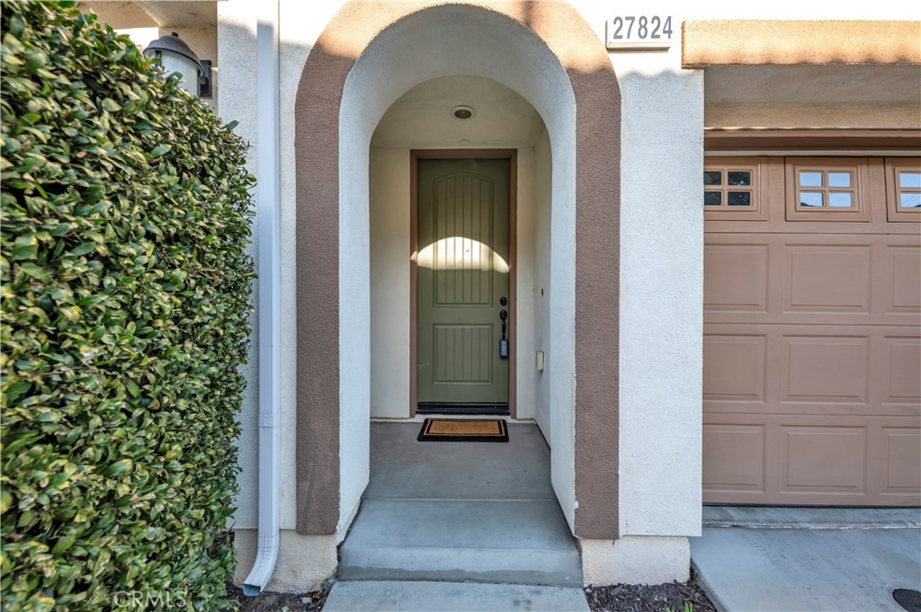 27824 Avenida Avila