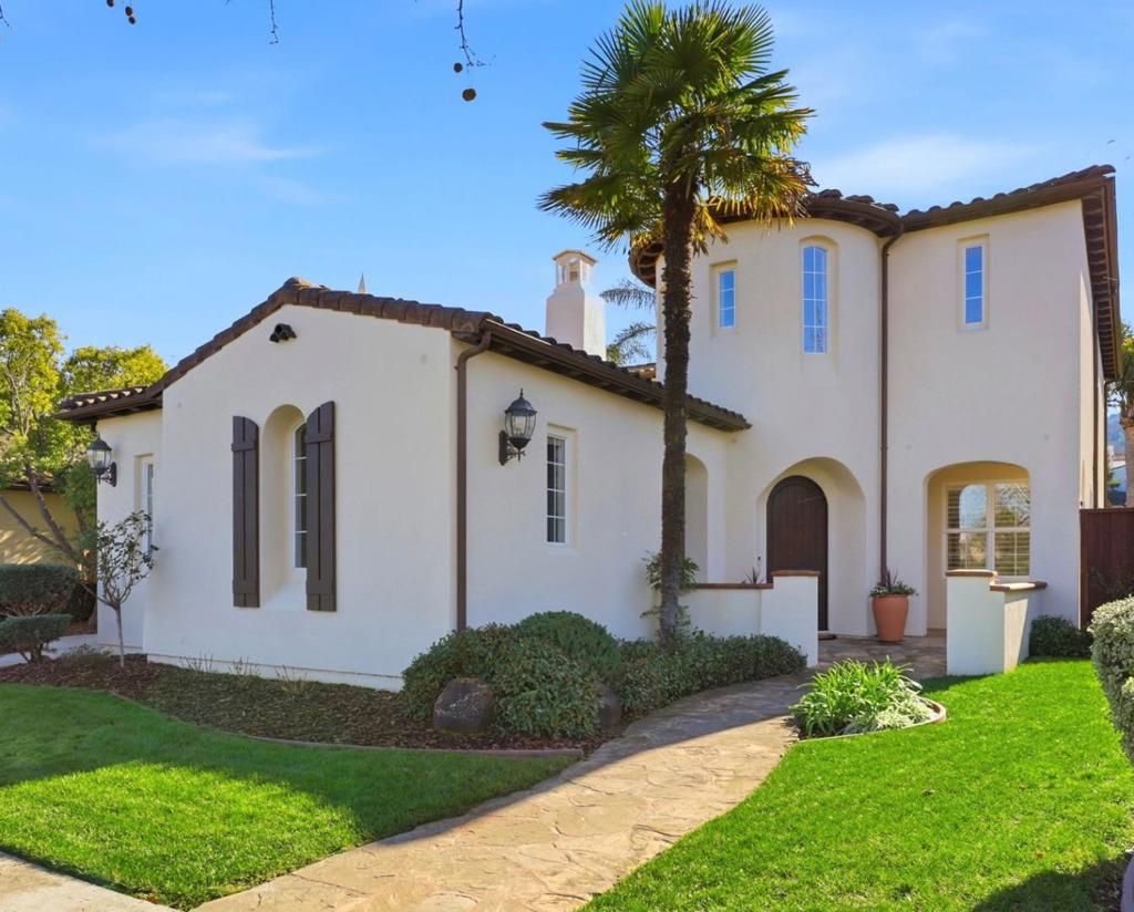 Photo of 1965 St Andrews Circle, Gilroy, CA 95020 (MLS # ML82031951)