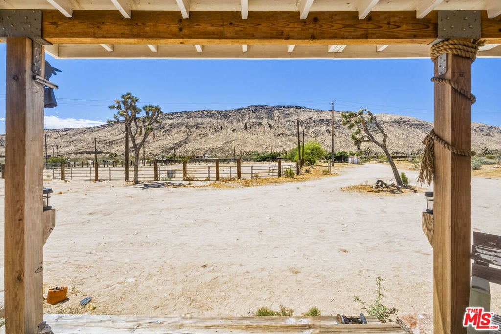 55616 Pipes Canyon Road