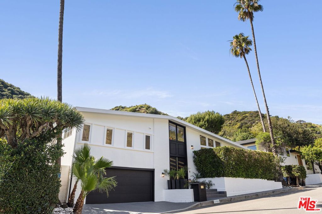 2163 San Ysidro Drive