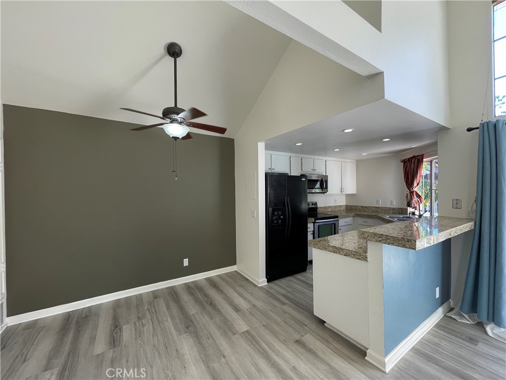 12555 Euclid 22