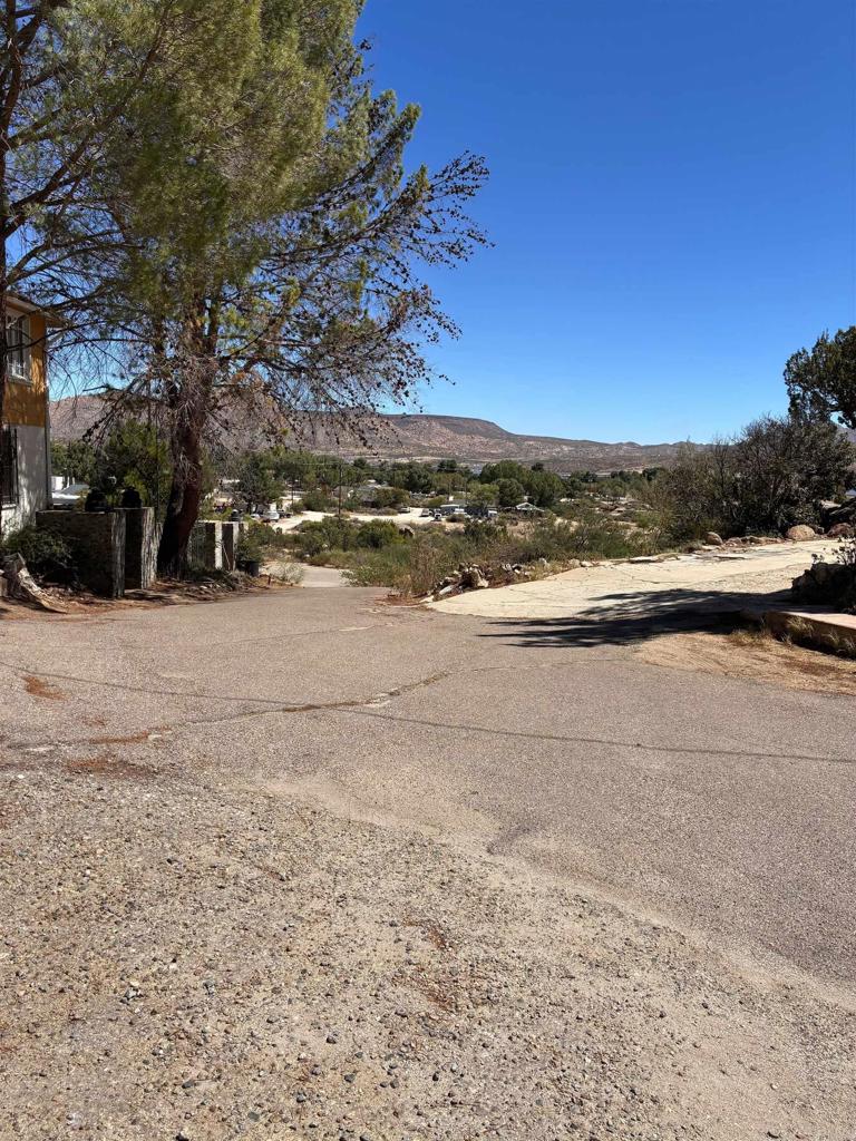 44493 Old Highway 80