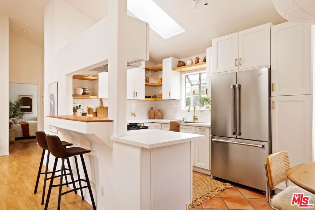 Photo of 2134 Oak Street #D, Santa Monica, CA 90405 (MLS # 26674903)