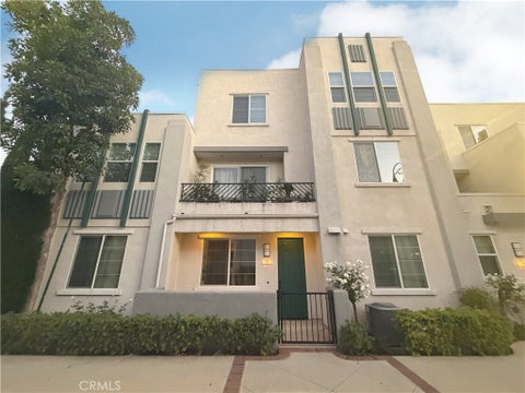 Photo of 595 Orlando Court, Upland, CA 91786 (MLS # IG26135555)