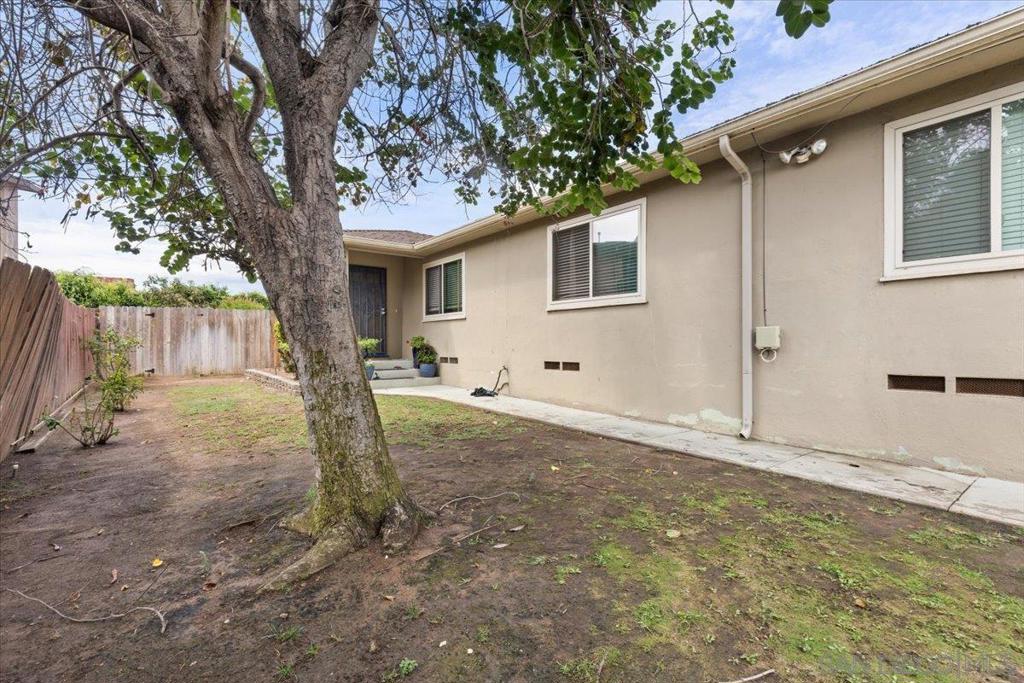Mission Hills - Residential Income