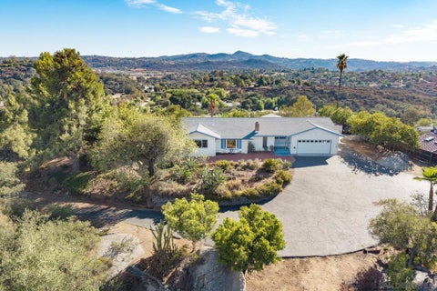 Photo of 13823 Jake Road RD, Valley Center, CA 92082 (MLS # 260022604SD)