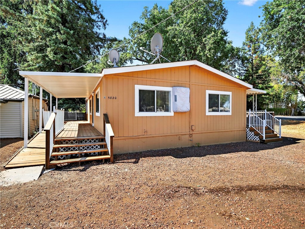 Investors, please take a look at this property, Two homes on this lot, one is a Golden West manufactured home on a 433-retrofit foundation featuring 2 bedroom and 2 bath with a laundry hook-up, Propane appliances, fenced lot separate from the other unit. The second unit has two bedrooms and one bath, laundry room off of the carport. This unit has a monitor heater, both units have swamp coolers each with their own fence yards.