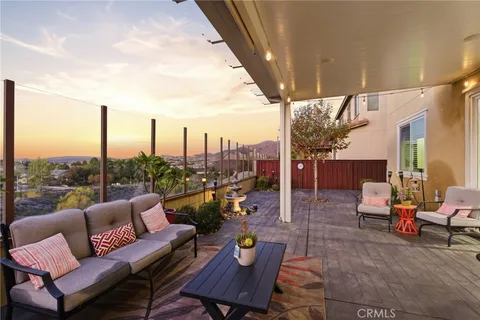 11528 Valley Oak Ln, Corona, CA 92883 - MLS#: CV25263890