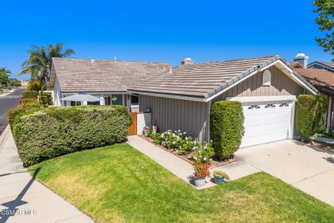 Tiny photo for 4507 N Ashtree Street, Moorpark, CA 93021 (MLS # 226002477)