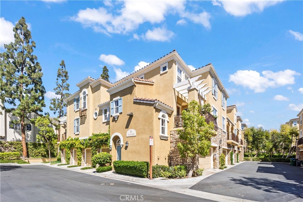 607 Terra Bella