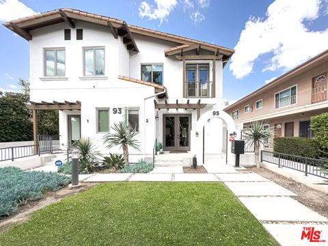 Photo of 95 N Sierra Bonita Avenue #2, Pasadena, CA 91106 (MLS # 26664957)