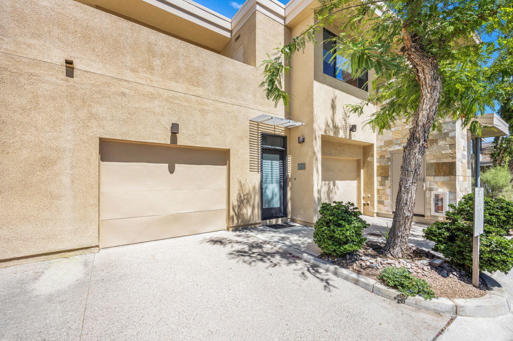 820 E Palm Canyon Drive 206