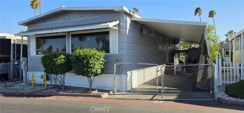 310 Philadelphia Street E Unit 21, Ontario, CA 91761 - MLS#: CV26194872