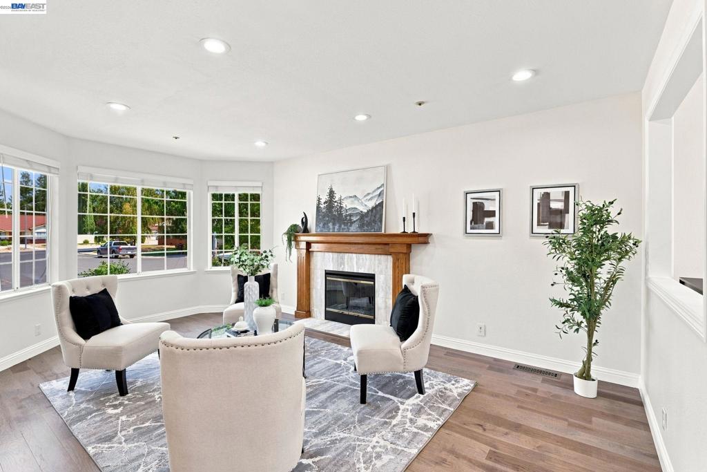 1553 Fontonett Pl