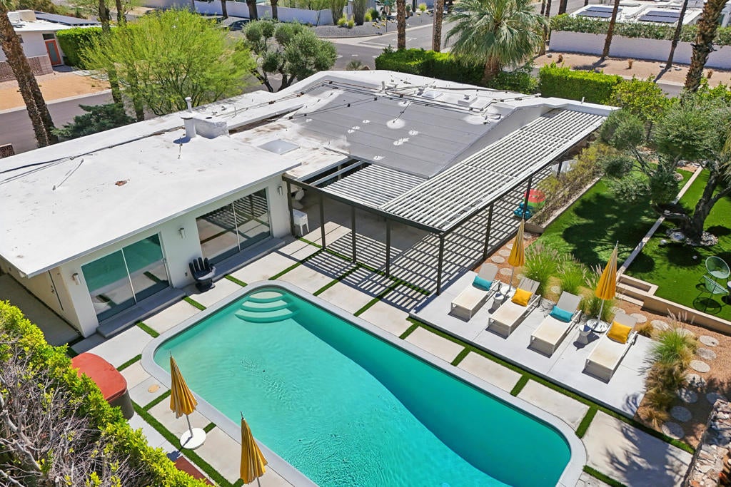 2101 N Berne Drive