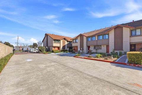 Tiny photo for 2040 Main Street #104, Santa Clara, CA 95050 (MLS # ML82037393)