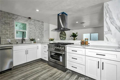 5575 Old Highway 53 Unit 29, Clearlake, CA 95422 - MLS#: LC25156064