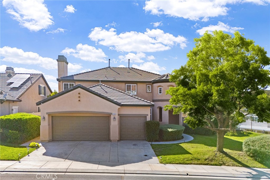 27639 Paper Bark Avenue