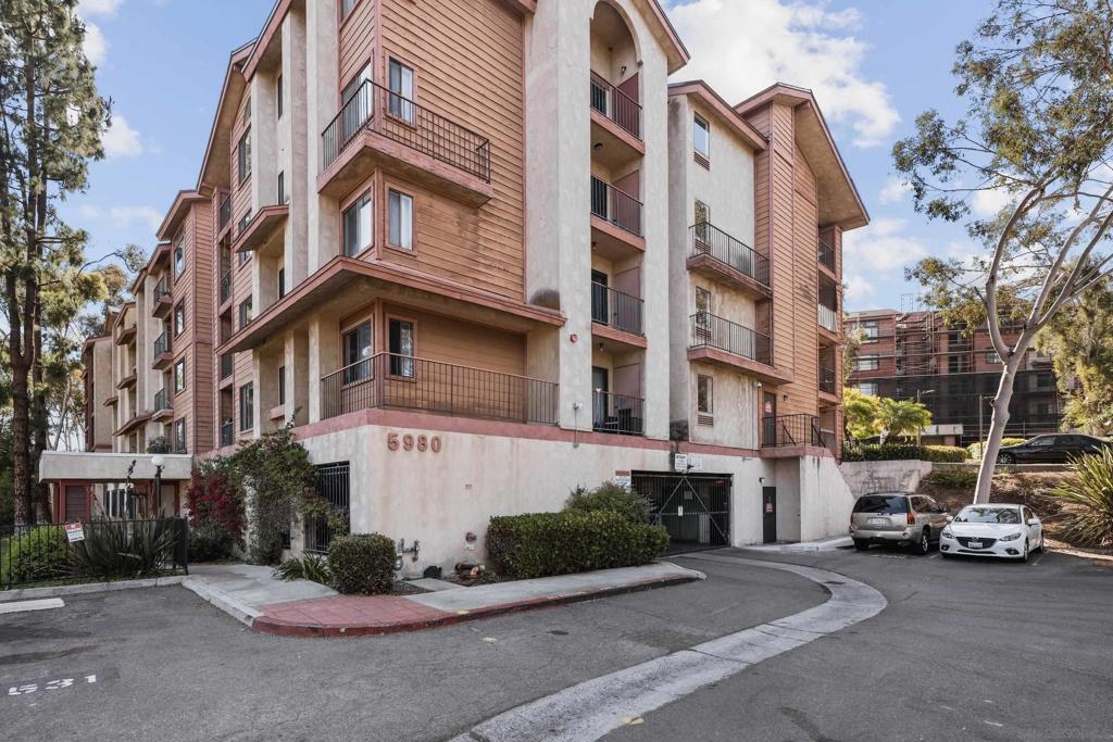 Located at the top of the hill in this quiet community, you’ll love the peaceful setting with lush landscaping and picnic areas. Welcome to this freshly updated 1 bed, 1 bath end-unit condo with awesome canyon views! This unit doesn't share any walls with your neighbors. This bright and airy home has been freshly painted and had those old popcorn ceilings removed—giving it a clean, modern feel throughout. Inside, you'll find professionally cleaned flooring and carpet in great condition, a kitchen with stainless steel appliances, and a neutral color palette that fits any style. The bathroom has been updated with a new vanity and lighting, and there’s even a washer and dryer in the unit. The bedroom is super spacious and features a large walk-in closet. Other great features include central heat & air, a private patio with a storage closet, and one secure underground parking. Plenty of street parking for guests. VA approved and close to everything—shopping, dining, SDSU, and public transportation - this one is a must-see !