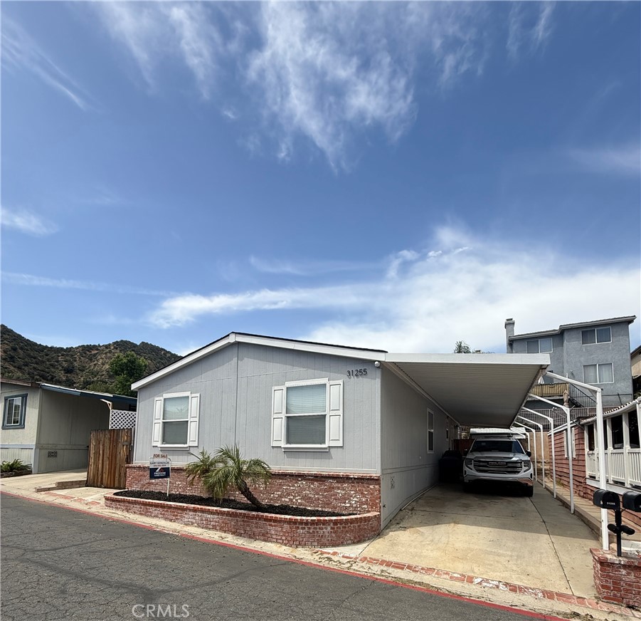31255 Blue Sky Way