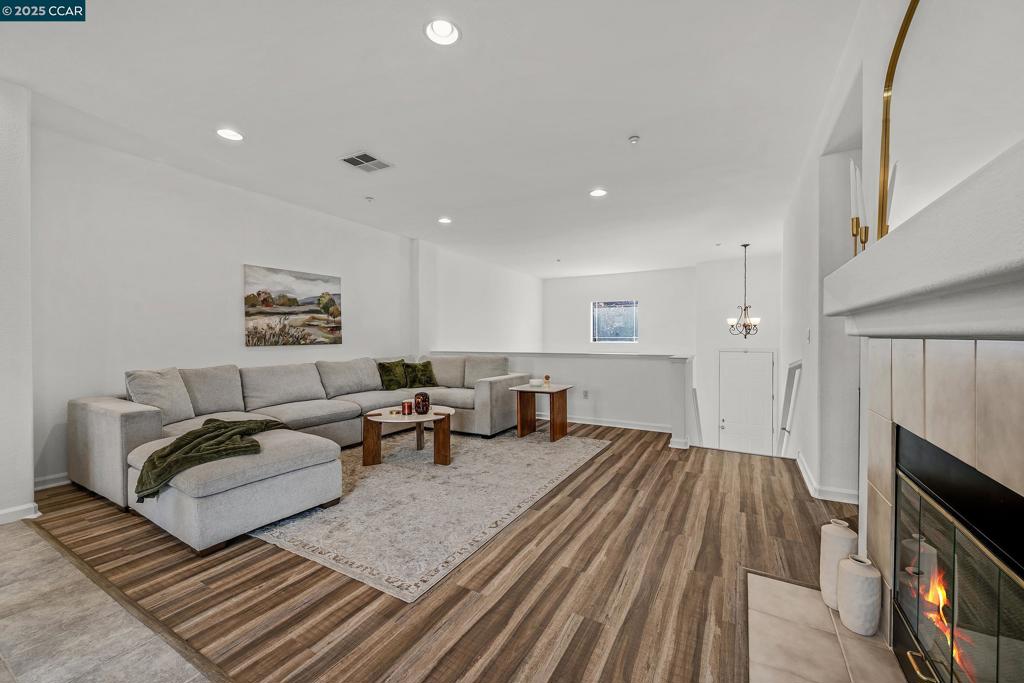 WINDEMERE - Residential