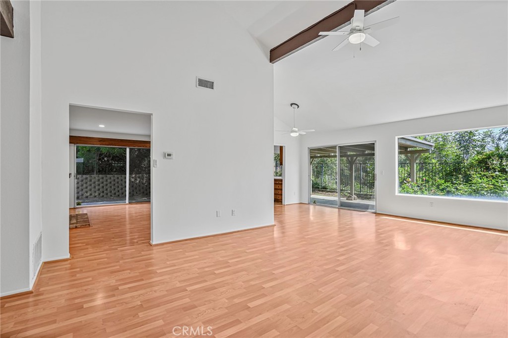 8308 Lakeside Drive