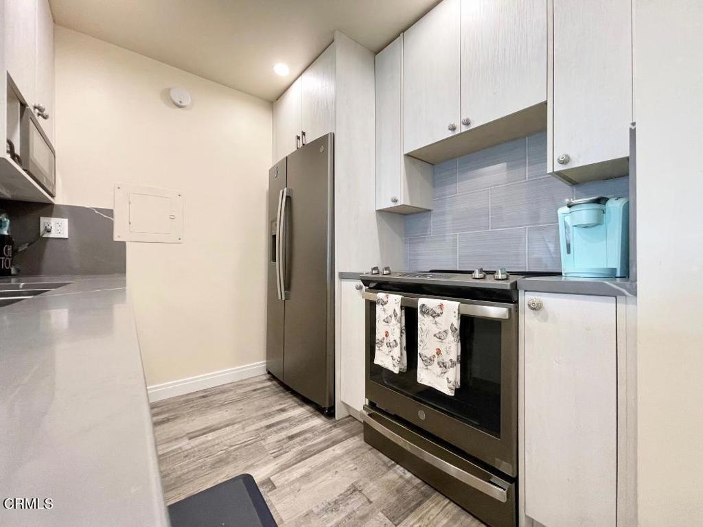 Surfside I - 0301 - Residential Lease