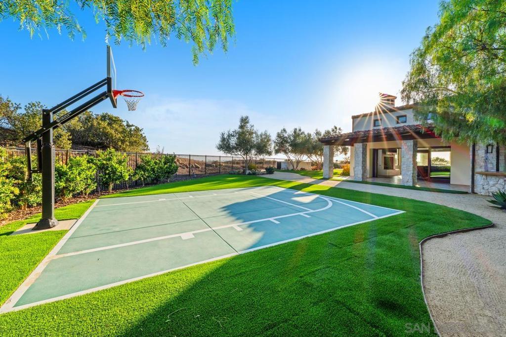 Santaluz - Residential