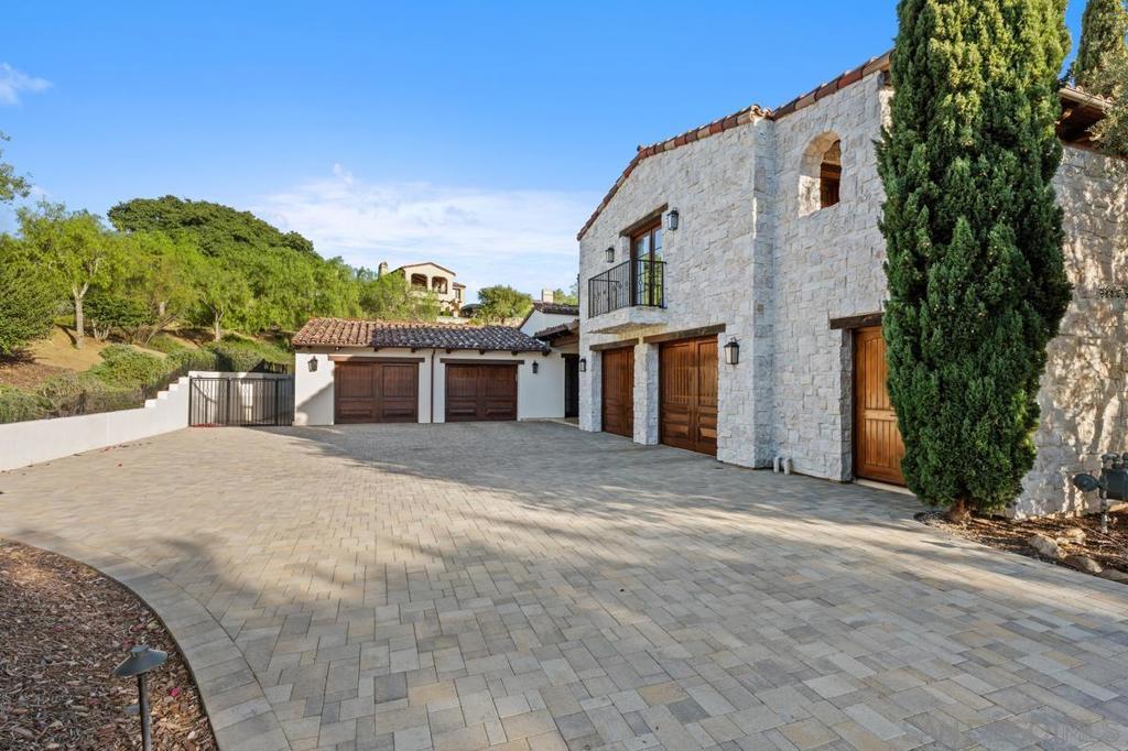 Santaluz - Residential