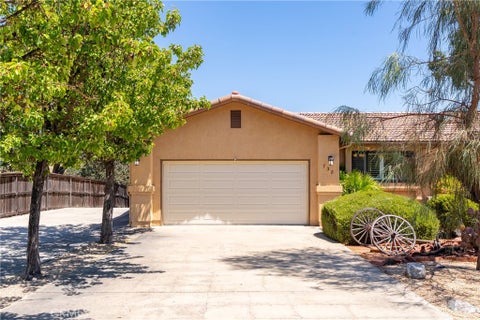 Tiny photo for 738 Orchard DR, Paso Robles, CA 93446 (MLS # NS26174347)