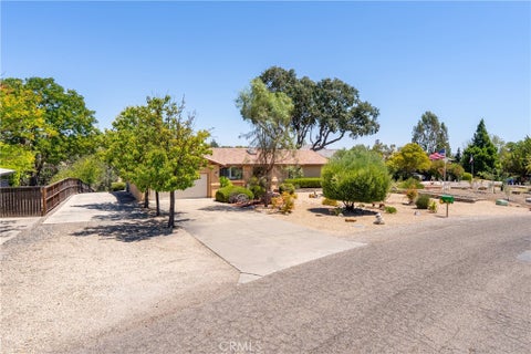Tiny photo for 738 Orchard DR, Paso Robles, CA 93446 (MLS # NS26174347)