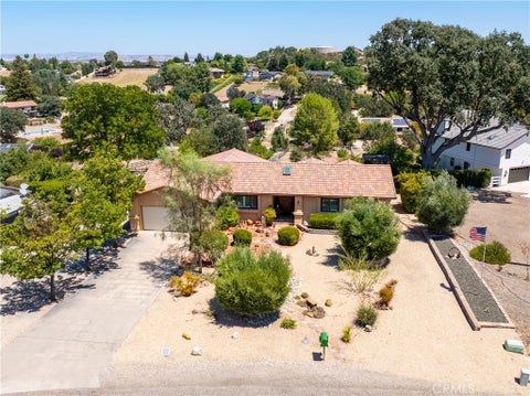 Tiny photo for 738 Orchard DR, Paso Robles, CA 93446 (MLS # NS26174347)
